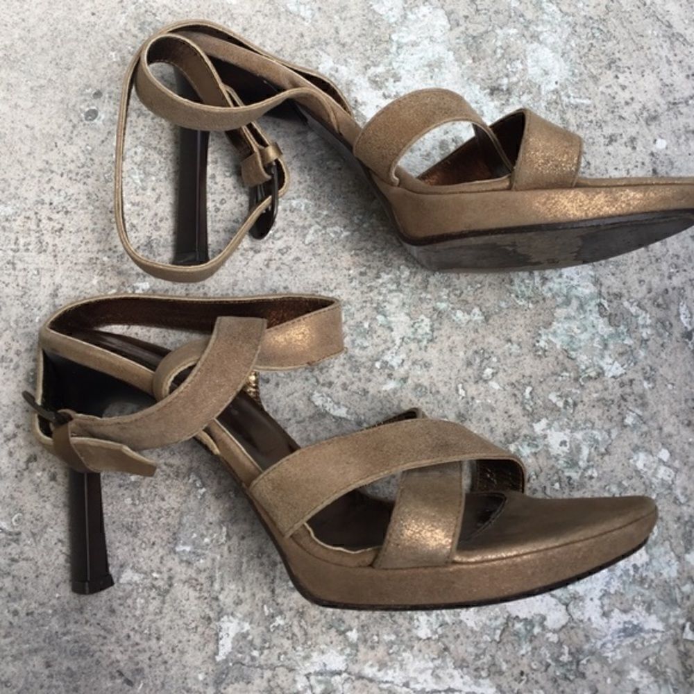 DJP Heels   - Picture 2 of 3